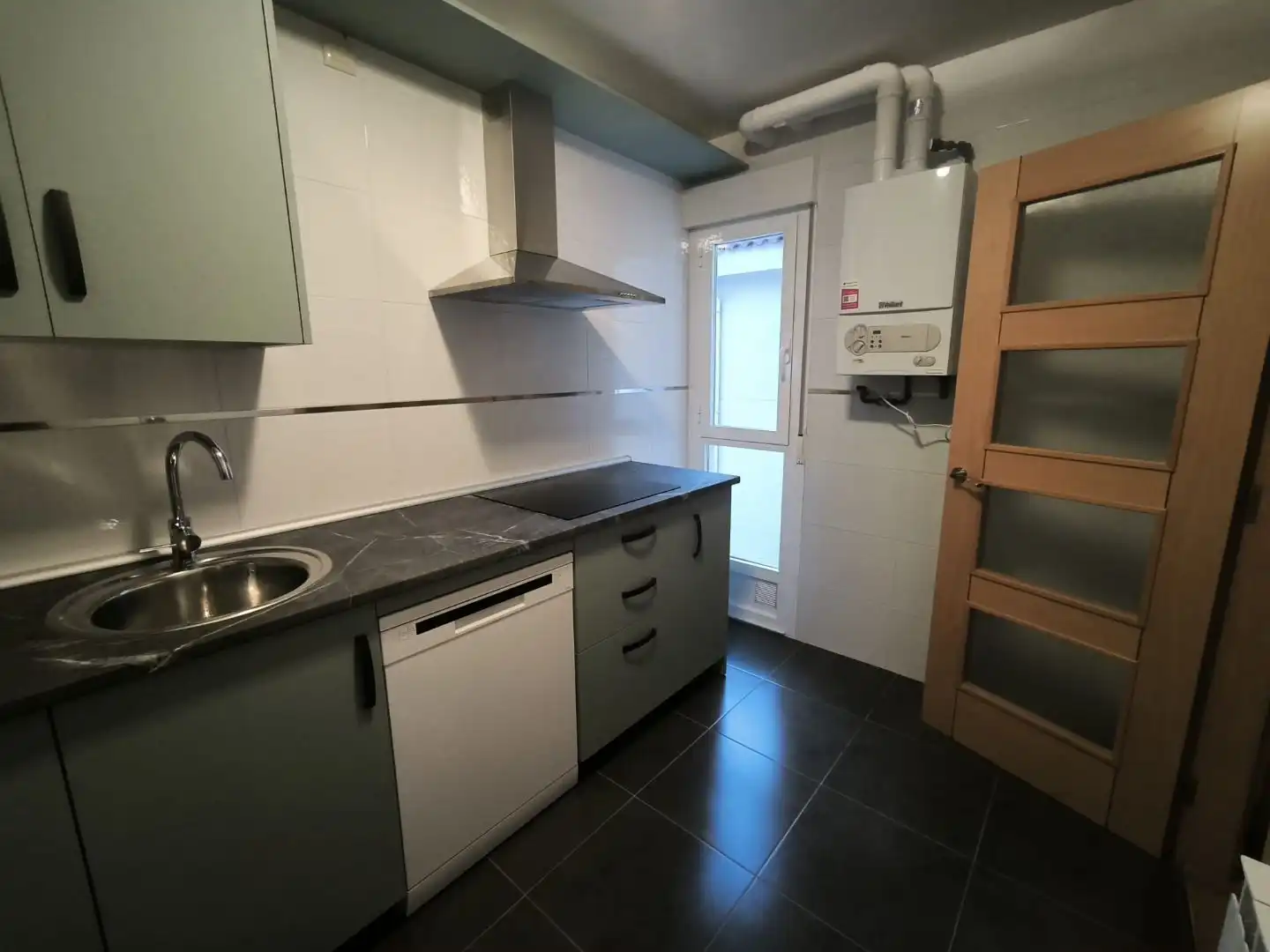 Cocina de Piso de alquiler en Zamora Capital  con Calefacción, Parquet y Amueblado