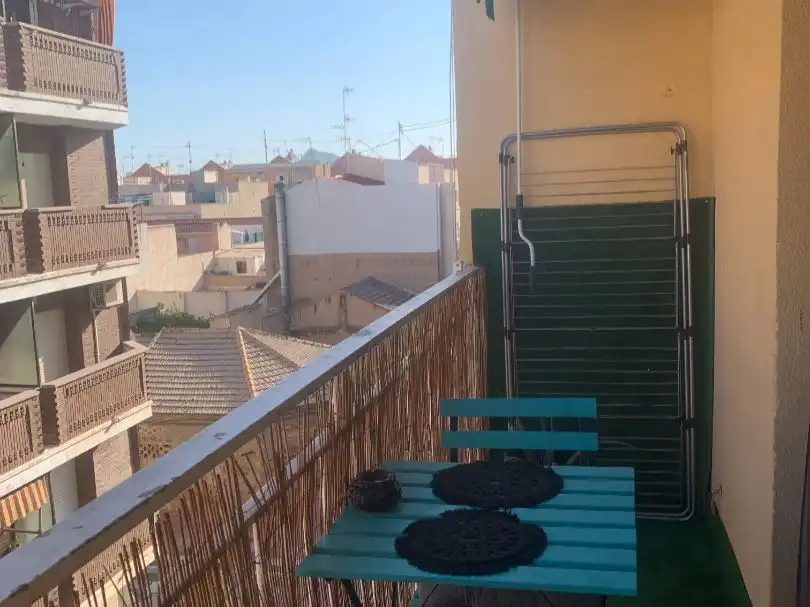 Habitación en Calle Pintor Murillo, 9, Centro Terraza de Piso para compartir en San Vicente del Raspeig / Sant Vicent del Raspeig con Aire acondicionado, Amueblado y Balcón