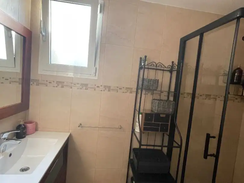 Habitación en Calle Pintor Murillo, 9, Centro Baño de Piso para compartir en San Vicente del Raspeig / Sant Vicent del Raspeig con Aire acondicionado, Amueblado y Balcón