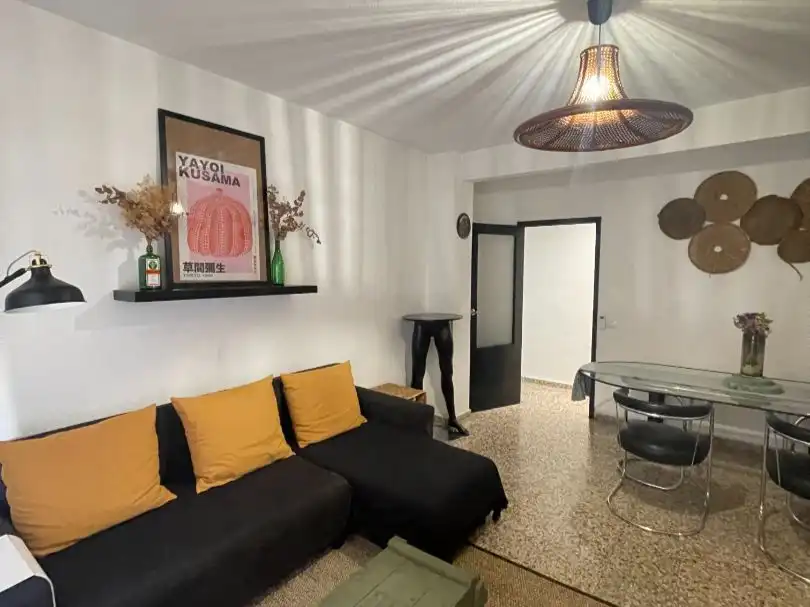 Habitación en Calle Pintor Murillo, 9, Centro Sala de estar de Piso para compartir en San Vicente del Raspeig / Sant Vicent del Raspeig con Aire acondicionado, Amueblado y Balcón