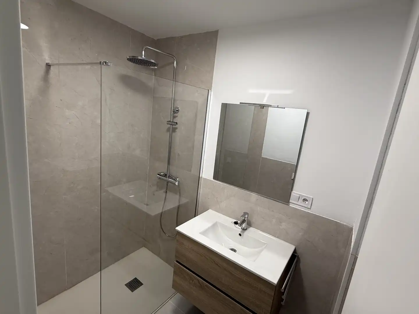 Zimmer in Calle Zamora, 5, San Pedro de la Fuente