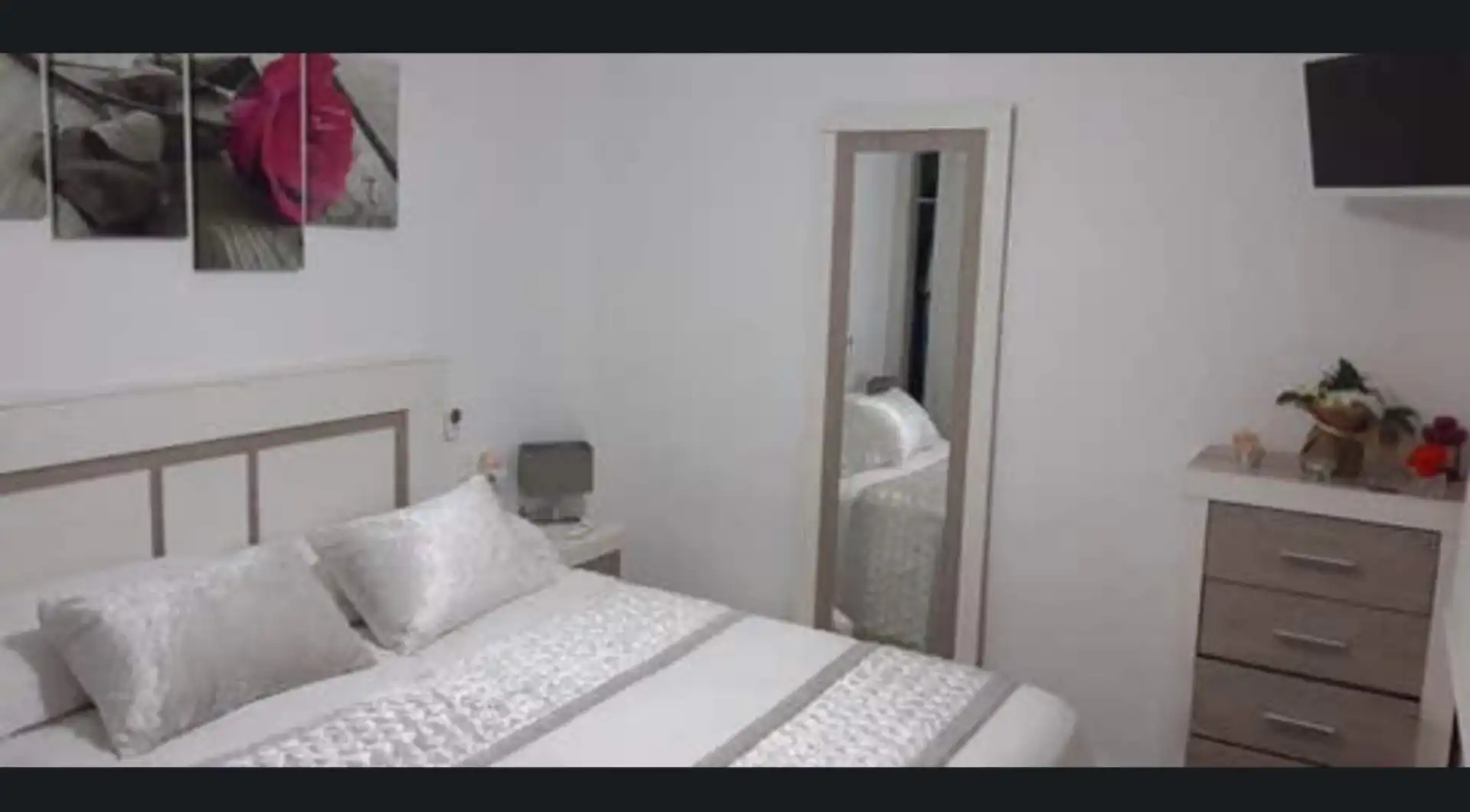 Apartament de lloguer a Calle las Palmas, 1, Lo Pagán Dormitori de Apartament de lloguer en San Pedro del Pinatar amb Aire condicionat, Calefacció i Terrassa