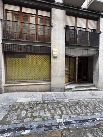 Local comercial en Venta en Artekale Kalea, 5 en Urduña / Orduña