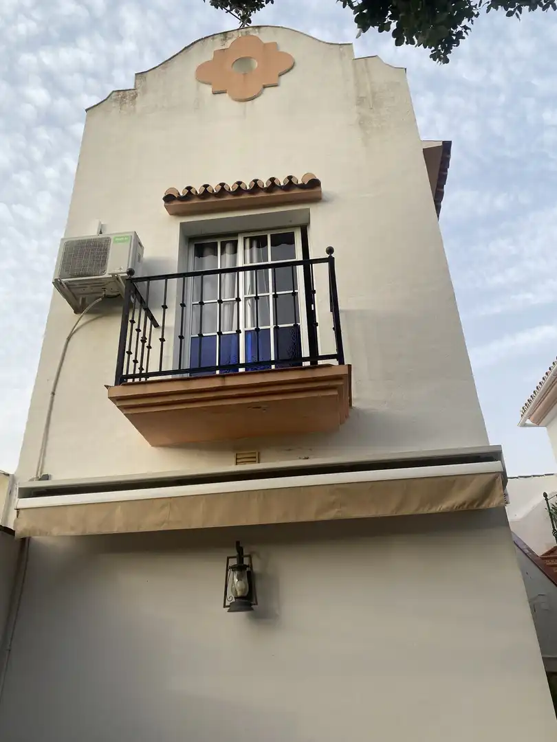 Finca rústica de alquiler en Carretera de La Cala Golf, La Cala Golf - Lagar Martell Terraza de Finca rústica de alquiler en Mijas con Aire acondicionado, Calefacción y Jardín privado