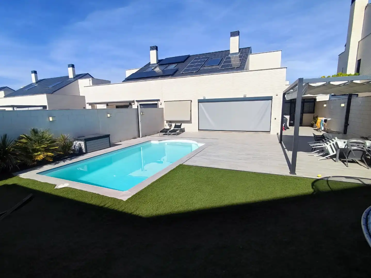 Piscina de Casa o xalet en venda en Rivas-Vaciamadrid amb Aire condicionat, Calefacció i Jardí privat