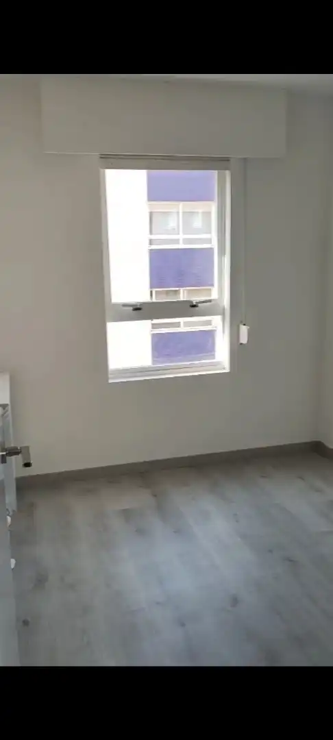 Piso de alquiler en Rúa Álvaro Cunqueiro, 6, Esteiro Terraza de Piso de alquiler en Ferrol con Calefacción, Lavadora y Microondas