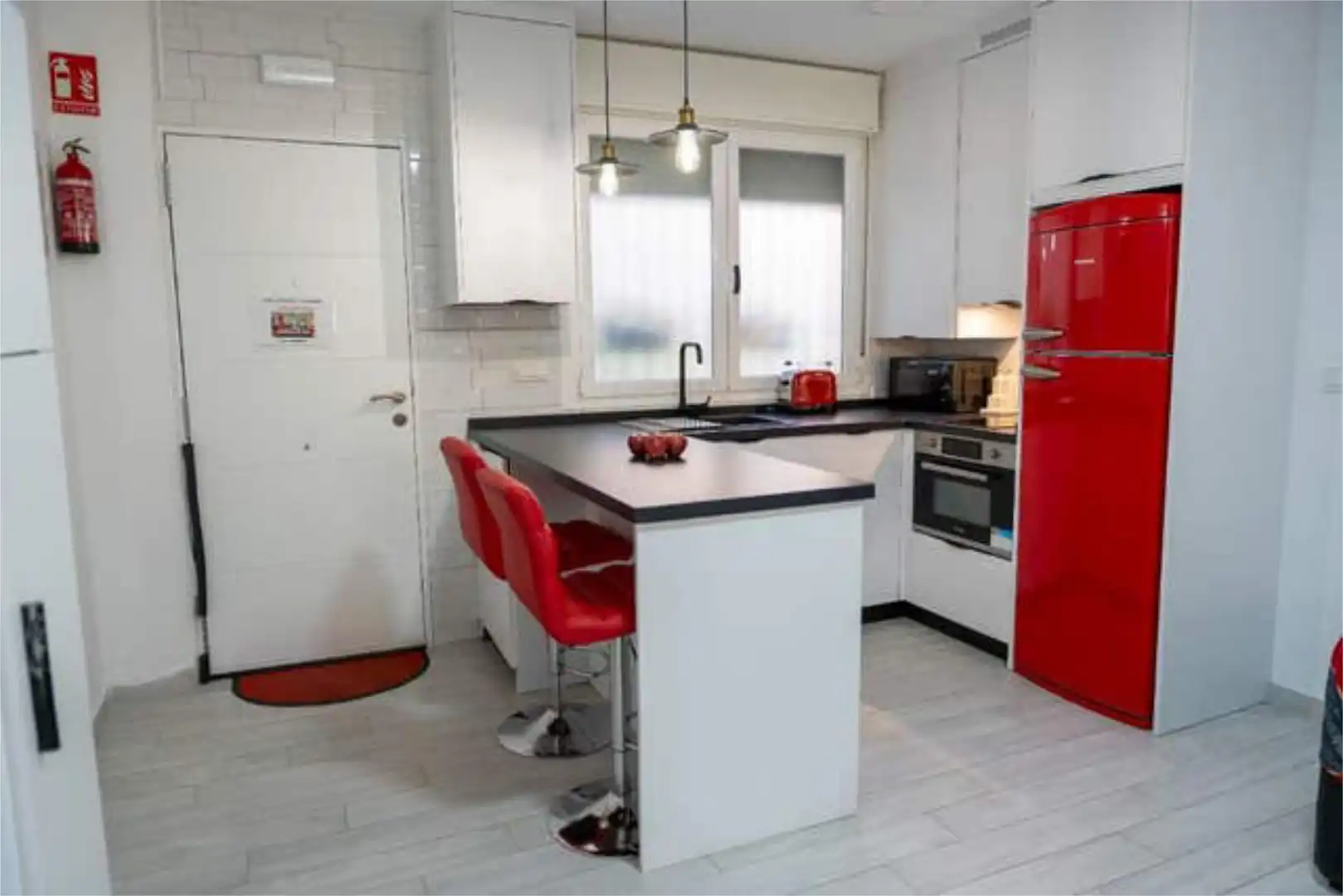 Apartament de lloguer a Sector Sur Cuina de Apartament de lloguer en Córdoba amb Calefacció, Jardí privat i Terrassa