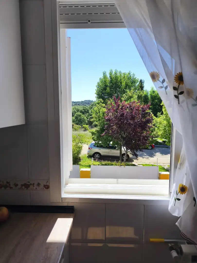 Terraza de Casa adosada en venta en Navaluenga con Calefacción, Jardín privado y Parquet