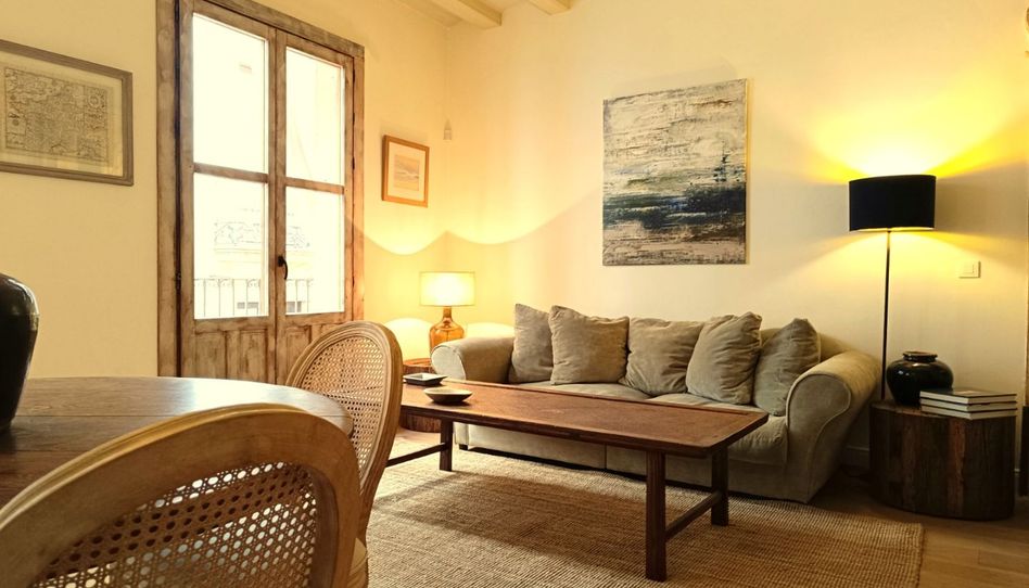 Flat for sale in Carrer D'avinyó, 44, Barri Gòtic, Barcelona Capital - image 1 Photo 1 of Flat for sale in Carrer D'avinyó, 44, Barri Gòtic, Barcelona Capital