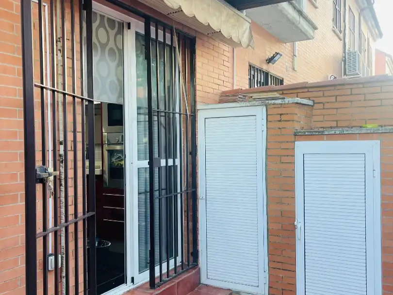 Casa adosada en venta en Carretera Coria, 1, Palomares del Río Casa adosada en venta en Carretera Coria, 1, Palomares del Río