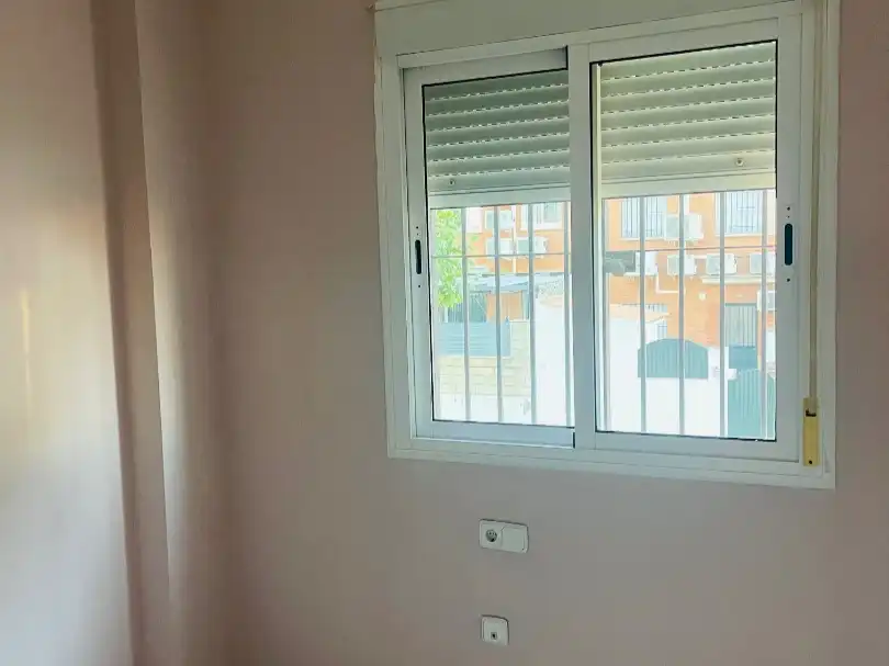 Casa adosada en venta en Carretera Coria, 1, Palomares del Río Casa adosada en venta en Carretera Coria, 1, Palomares del Río