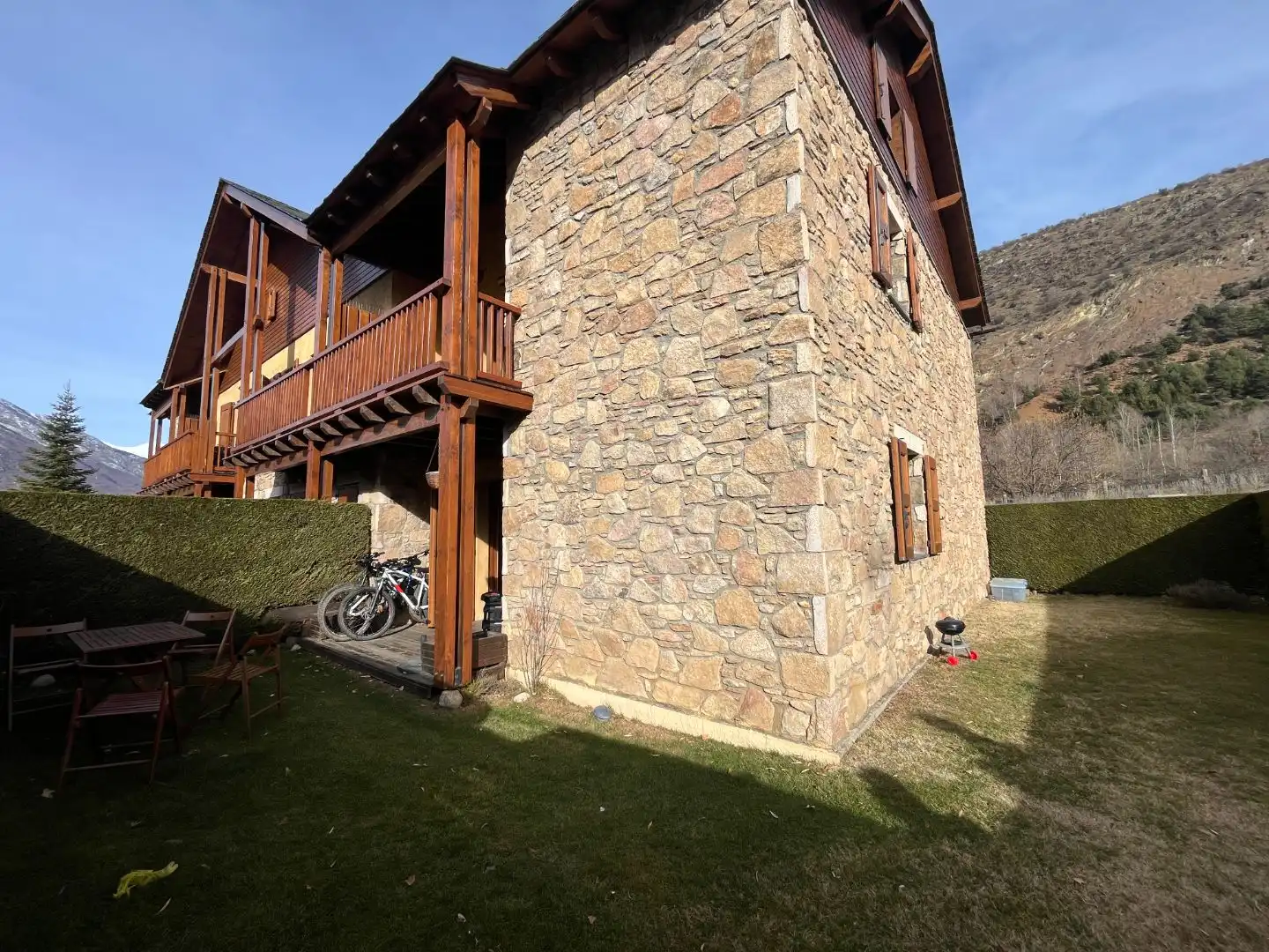 Exterior view of Flat for sale in Bellver de Cerdanya  with Heating, Private garden and Parquet flooring