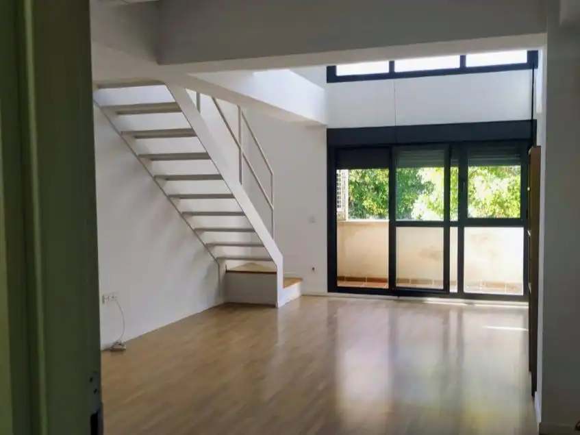 Flat for rent in Calle de Albasanz, 49, Simancas Flat for rent in Calle de Albasanz, 49, Simancas