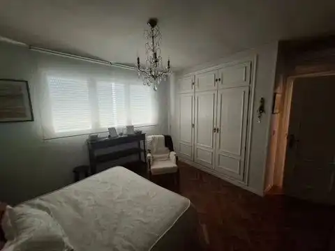 Schlafzimmer von Wohnung zum Verkauf in Madrid mit Klimaanlage, Heizung und Privatgarten