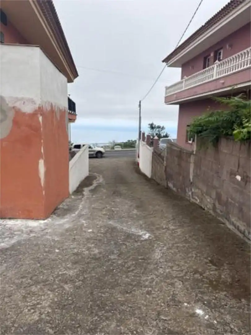 Vista exterior de Garaje de alquiler en Los Realejos