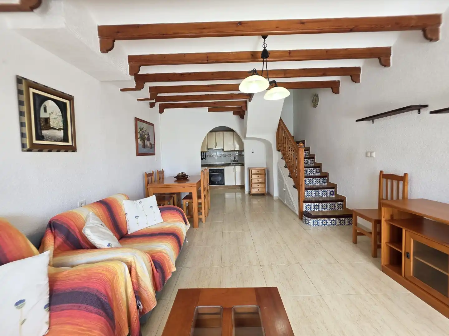 Casa adosada de alquiler en Calle Río Turia, 8, Panorama - Sierramar Casa adosada de alquiler en Santa Pola con Aire acondicionado, Calefacción y Terraza