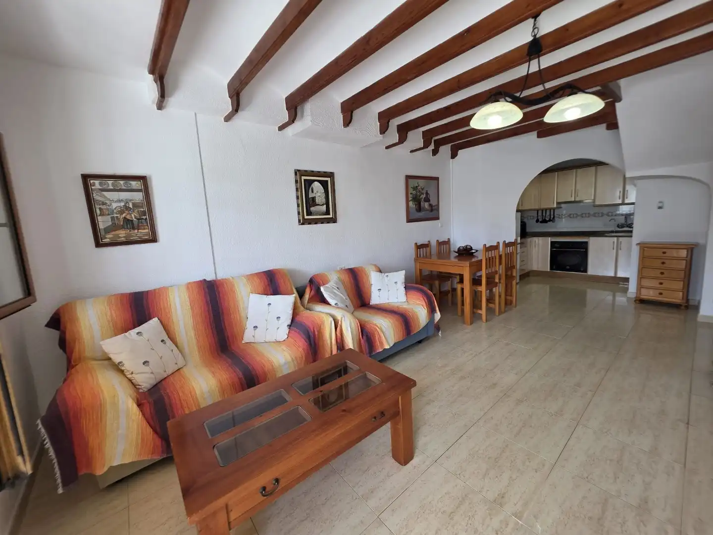 Casa adosada de alquiler en Calle Río Turia, 8, Panorama - Sierramar Sala de estar de Casa adosada de alquiler en Santa Pola con Aire acondicionado, Calefacción y Terraza