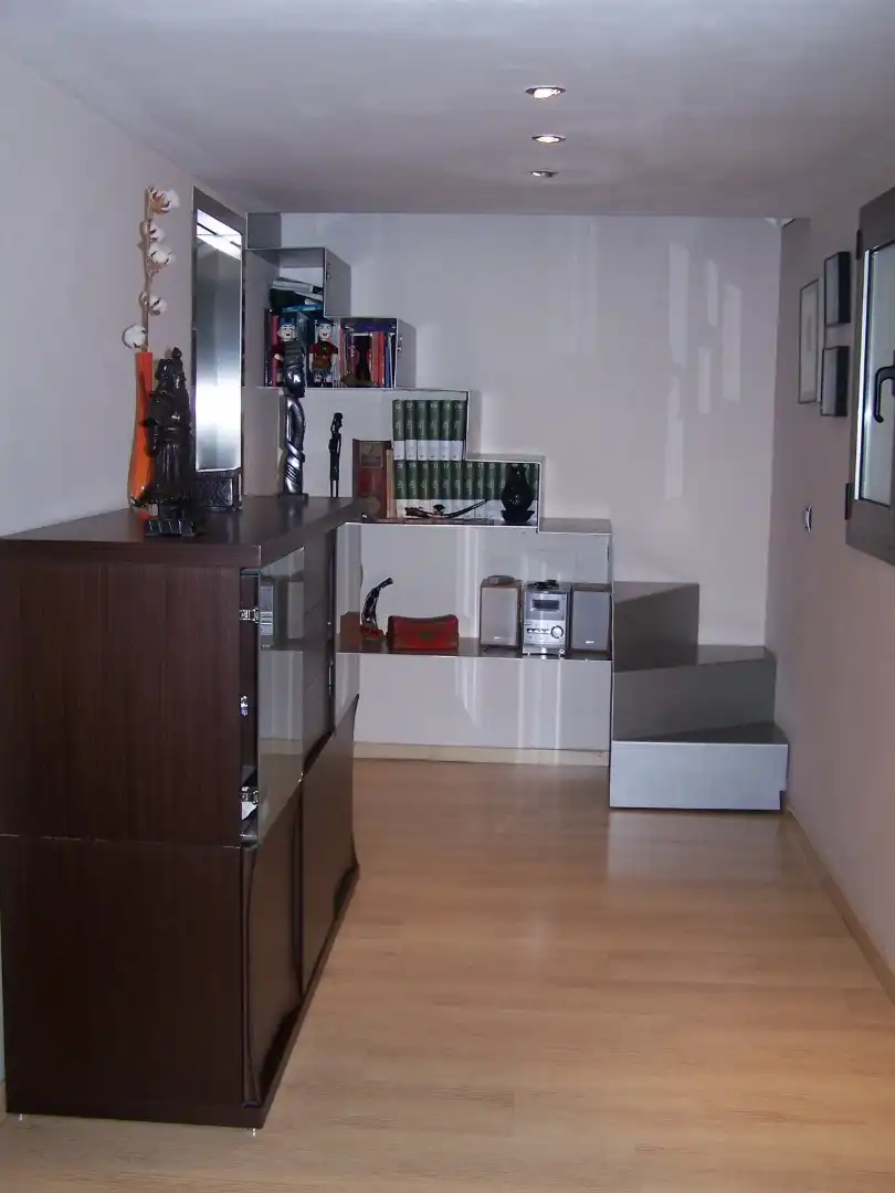 Apartamento de alquiler en Carrer de Julián Romea, 14, Sant Gervasi- Galvany Sala de estar de Apartamento de alquiler en Barcelona con Aire acondicionado, Calefacción y Parquet