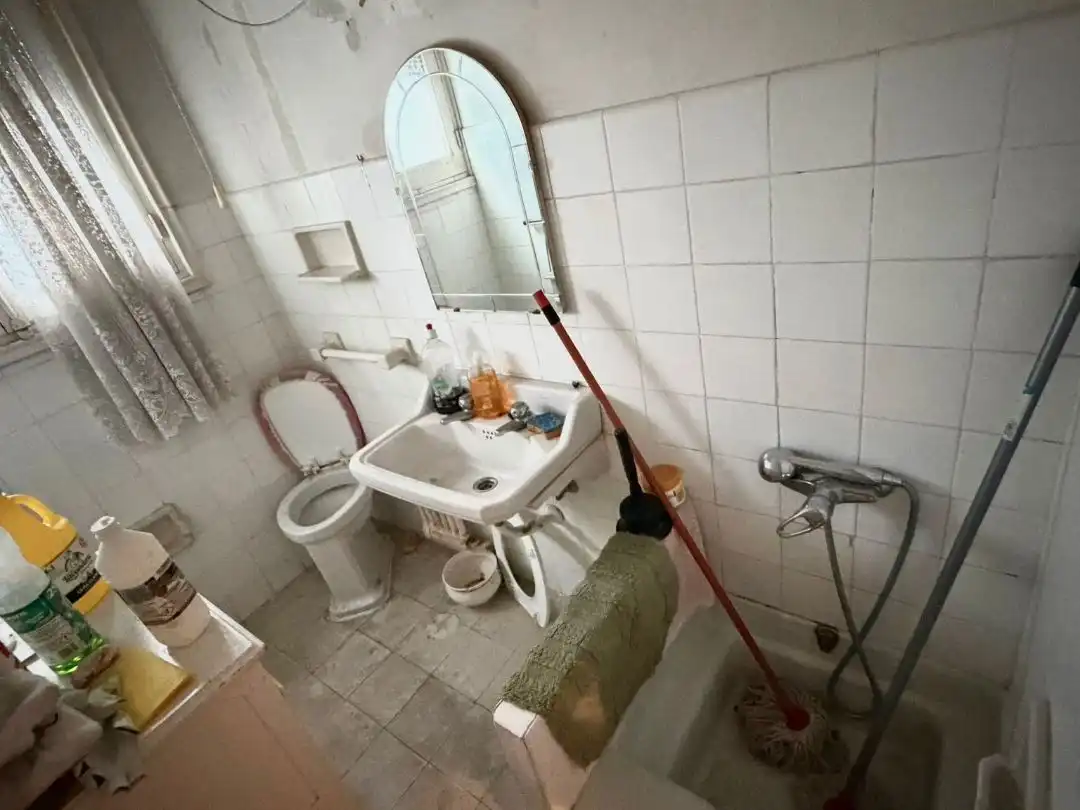 Flat for sale in Calle Becerro de Bengoa, 14, Centro Bathroom of Flat for sale in Palencia Capital with Balcony