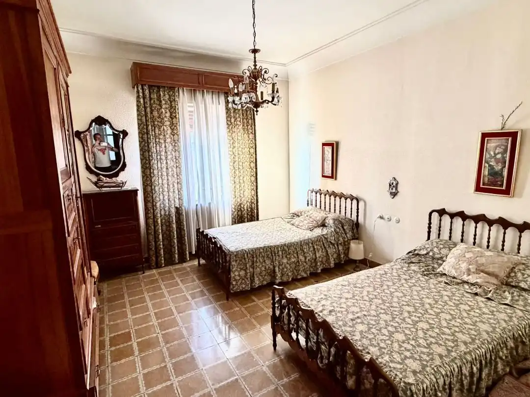 Flat for sale in Calle Becerro de Bengoa, 14, Centro Bedroom of Flat for sale in Palencia Capital with Balcony