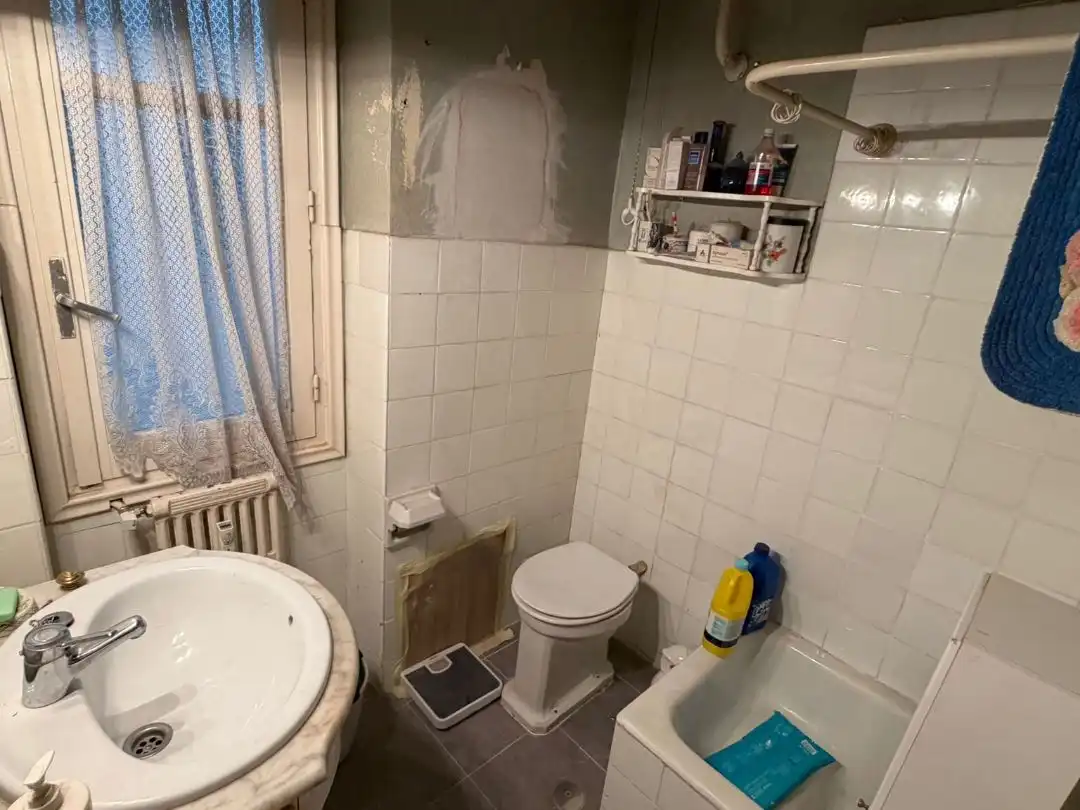 Flat for sale in Calle Becerro de Bengoa, 14, Centro Bathroom of Flat for sale in Palencia Capital with Balcony