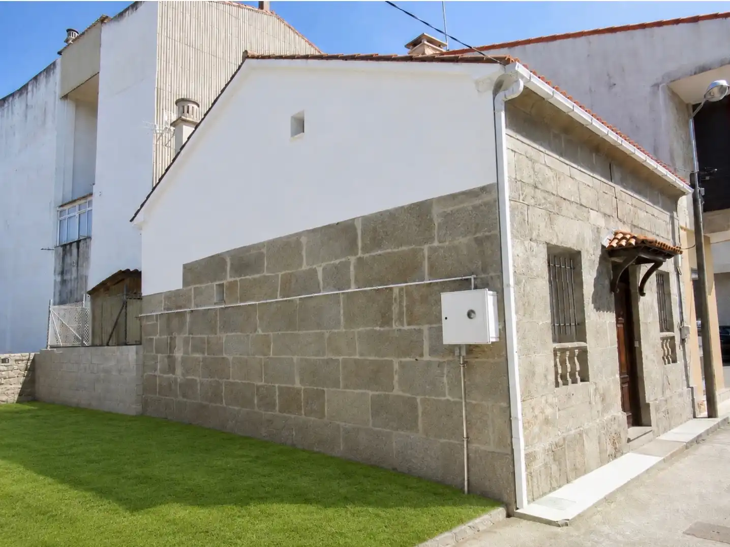 Casa adosada en venta en Rúa Carlos Maside, 18, Pontecesures Vista exterior de Casa adosada en venta en Pontecesures con Amueblado