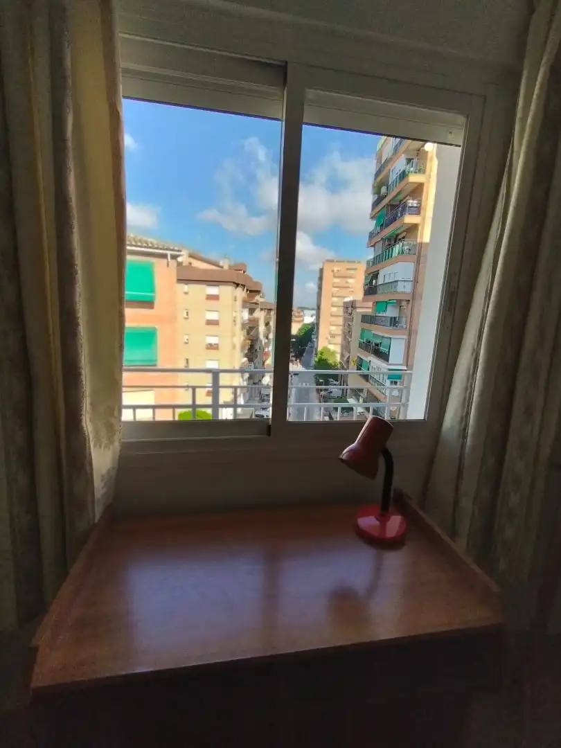 Room in Avenida de Cadiz, 8, Barrio de Zaidín