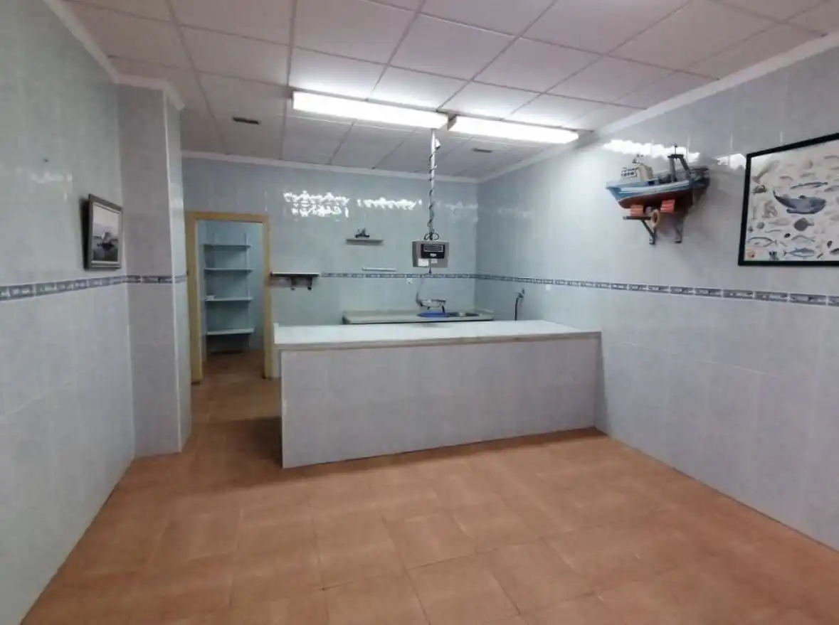 Cocina de Local de alquiler en El Ejido