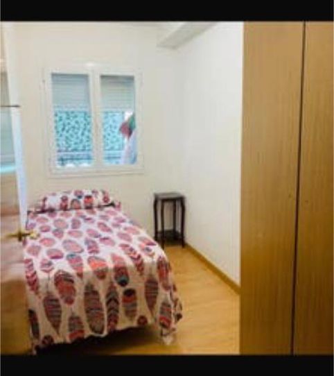 Habitación en Bellas Vistas, Madrid Capital - imagen 2 Foto 2 de Habitación en Bellas Vistas, Madrid Capital