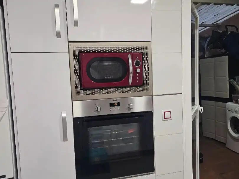 Piso en venta en Carrer de la Mare de Déu de la Pau, 41, Zona Avenida al Vedat Cocina de Piso en venta en Torrent con Aire acondicionado, Calefacción y Parquet