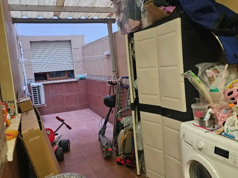 Piso en venta en Carrer de la Mare de Déu de la Pau, 41, Zona Avenida al Vedat Terraza de Piso en venta en Torrent con Aire acondicionado, Calefacción y Parquet