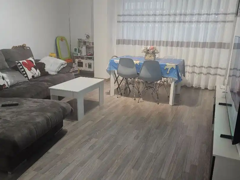 Piso en venta en Carrer de la Mare de Déu de la Pau, 41, Zona Avenida al Vedat Sala de estar de Piso en venta en Torrent con Aire acondicionado, Calefacción y Parquet