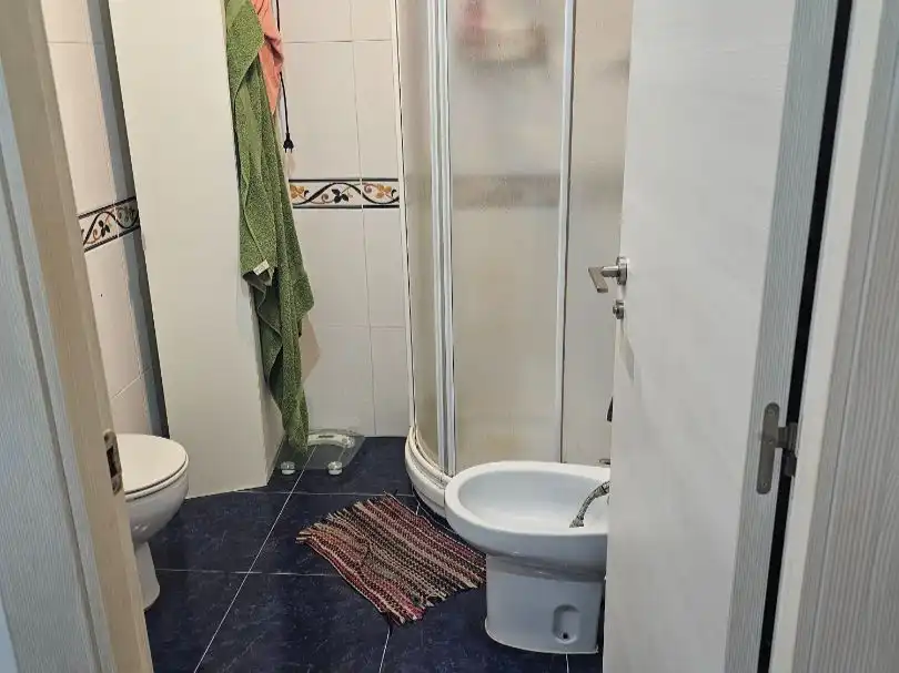 Piso en venta en Carrer de la Mare de Déu de la Pau, 41, Zona Avenida al Vedat Baño de Piso en venta en Torrent con Aire acondicionado, Calefacción y Parquet