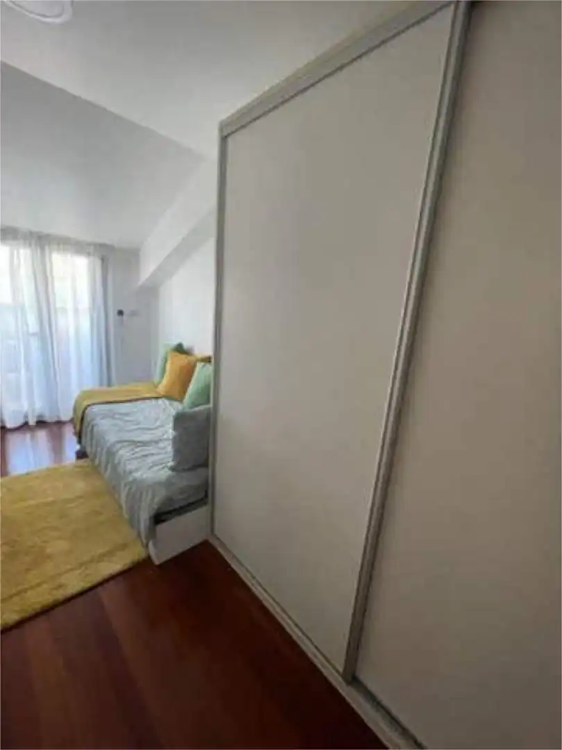 Ático de alquiler en Coiro Habitación de Ático de alquiler en Cangas con Calefacción, Terraza y Trastero