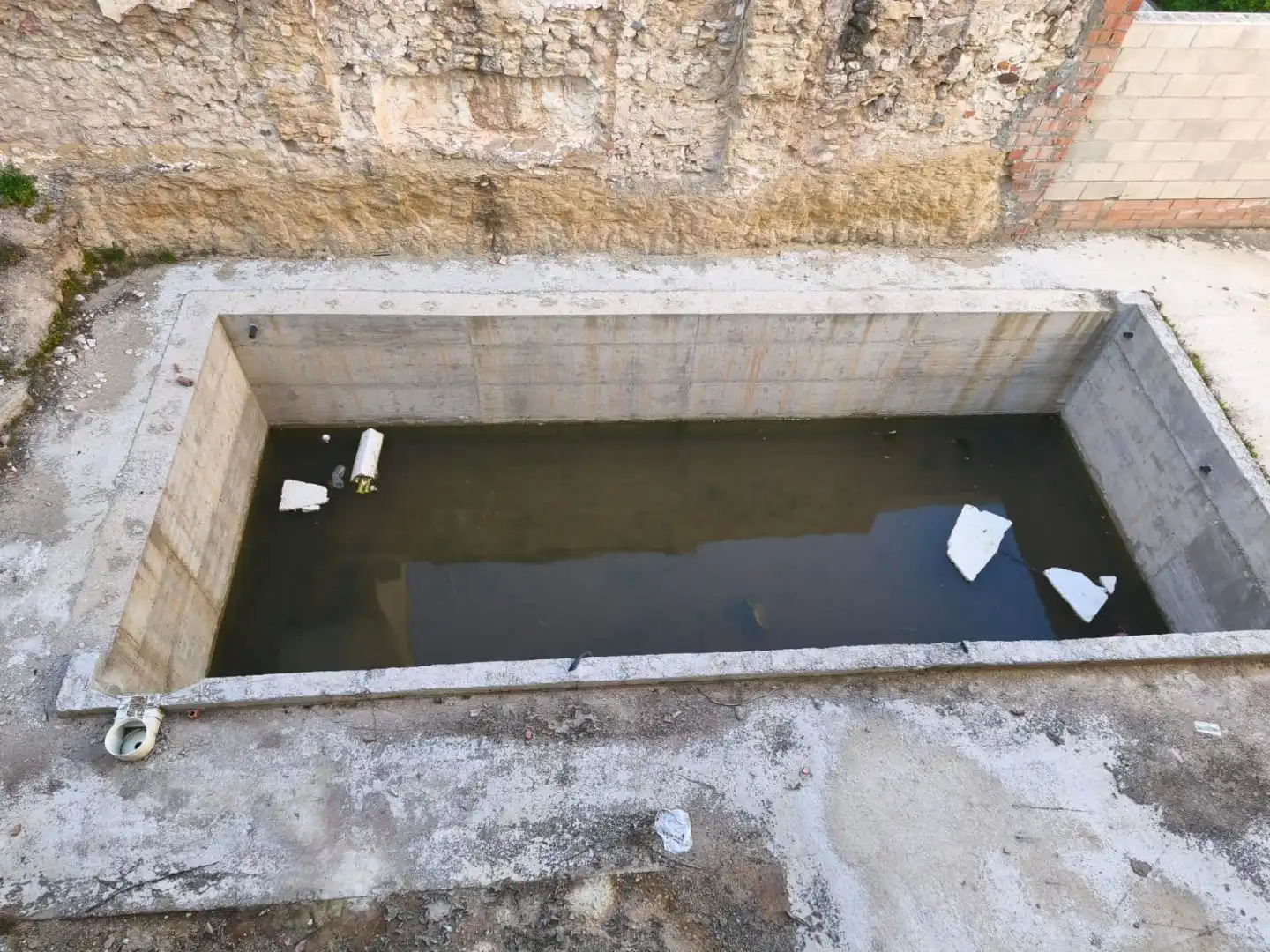 Piso en venta en Calle Juan Casco, 7, Cueva de Menga Piso en venta en Antequera con Jardín privado, Terraza y Trastero