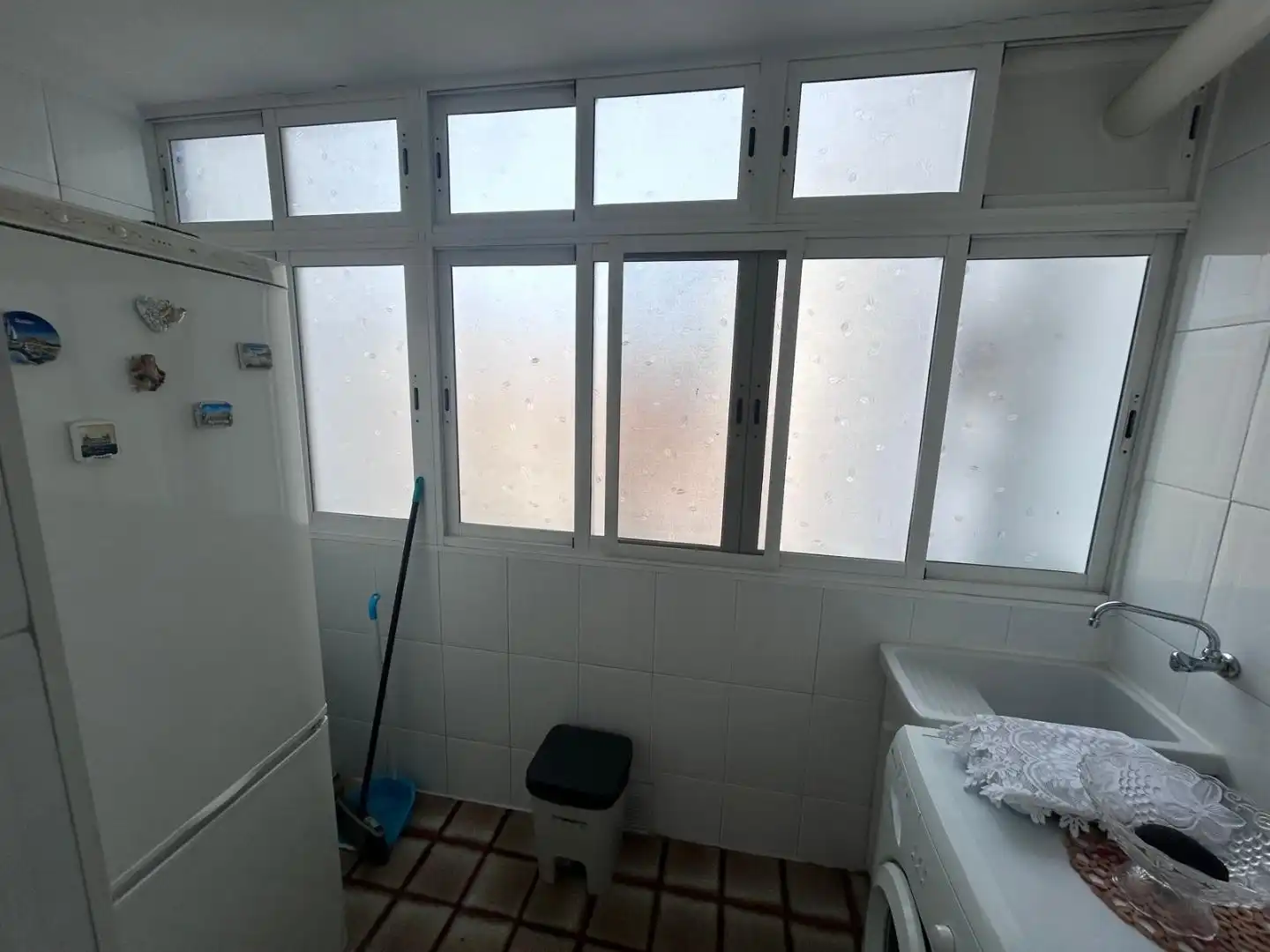 Piso en venta en Calle Albertillas, 7, Los Guindos - Parque Mediterráneo - Santa Paula Baño de Piso en venta en Málaga Capital con Terraza