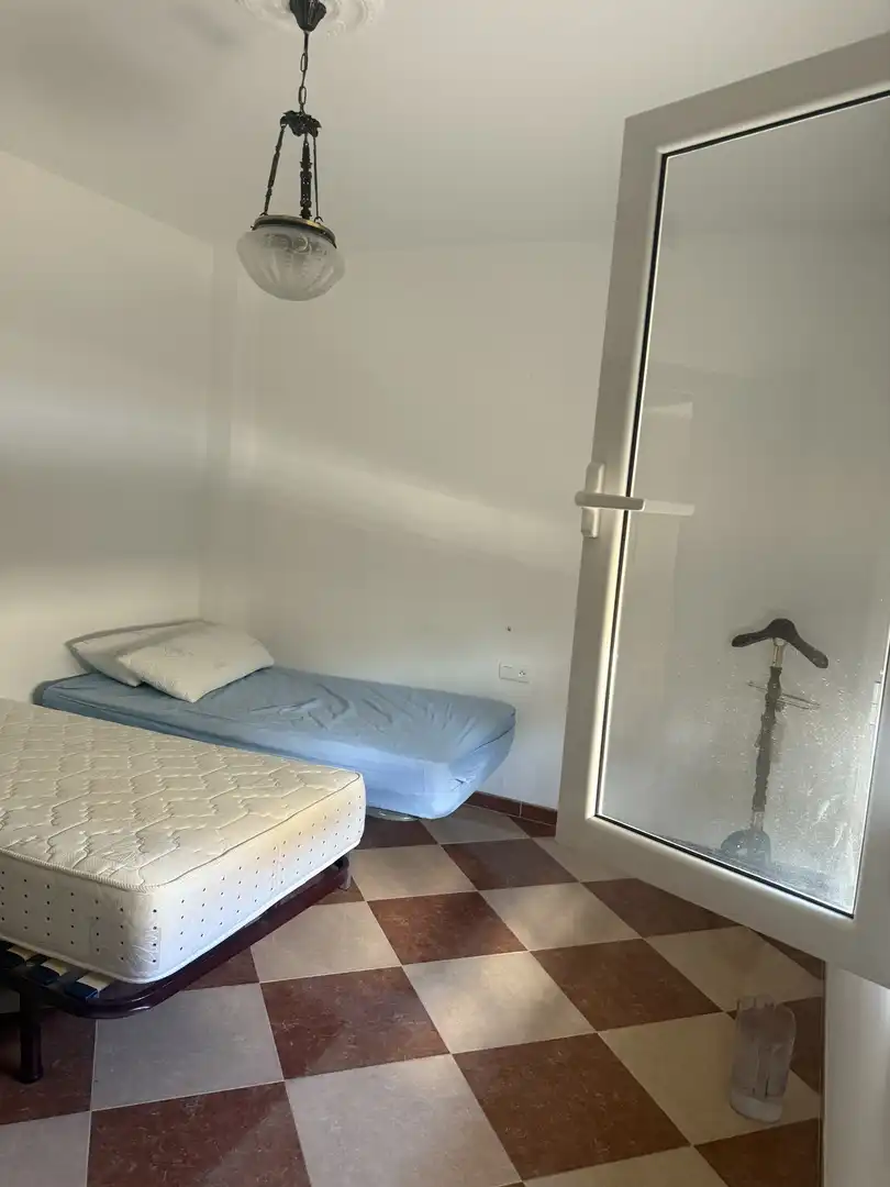 Casa o chalet de alquiler en Diseminado Pedroso, 38, Cabra Habitación de Casa o chalet de alquiler en Cabra con Aire acondicionado, Calefacción y Jardín privado