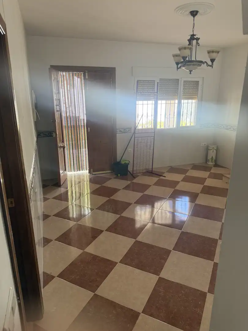 Casa o chalet de alquiler en Diseminado Pedroso, 38, Cabra Casa o chalet de alquiler en Cabra con Aire acondicionado, Calefacción y Jardín privado