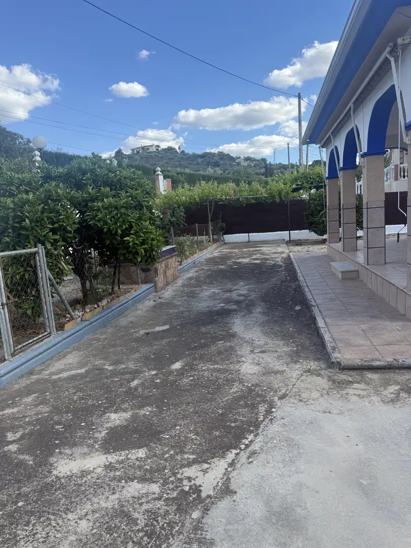 Casa o chalet de alquiler en Diseminado Pedroso, 38, Cabra Vista exterior de Casa o chalet de alquiler en Cabra con Aire acondicionado, Calefacción y Jardín privado