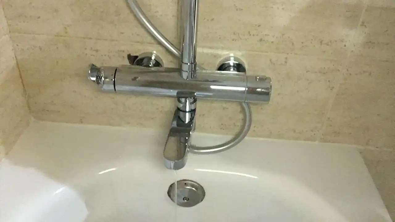 Bany de Pis de lloguer en Las Palmas de Gran Canaria amb Terrassa, Moblat i Aparcament comunitari