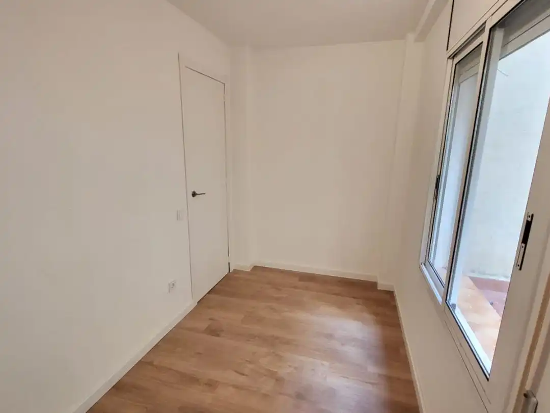 Pis en venda a Avinguda de Pere el Cerimoniós, 6, Reus Dormitori de Pis en venda en Reus amb Terrassa i Balcó