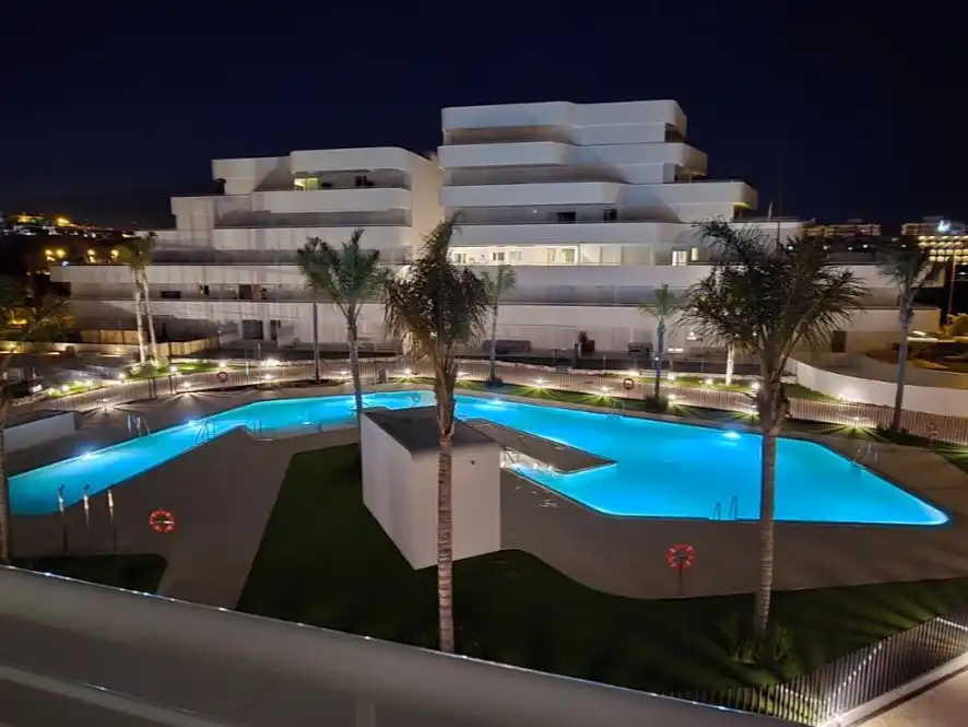 Pis en venda a Calle Mar Rojo, 5, Torre del Mar Piscina de Pis en venda en Vélez-Málaga amb Aire condicionat, Terrassa i Piscina