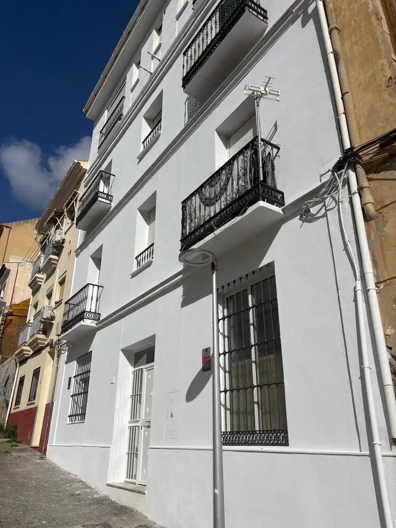 Estudi en venda a Calle Juan del Encina, 27, Málaga Capital Vista exterior de Estudi en venda en Málaga Capital amb Balcó