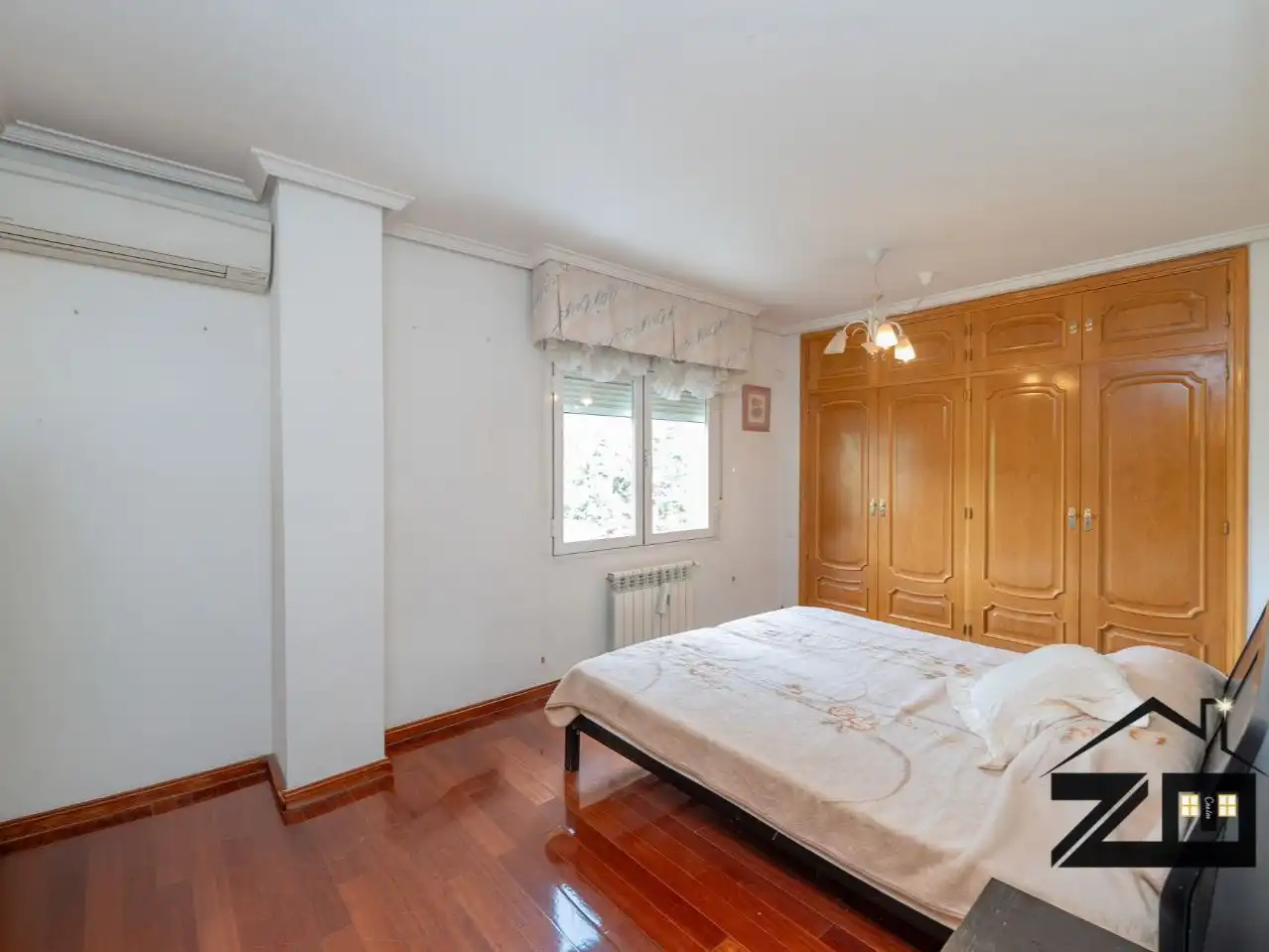 Piso en venta en Calle Camino Real, 47, Molino de la Hoz Habitación de Piso en venta en Las Rozas de Madrid con Aire acondicionado, Calefacción y Jardín privado