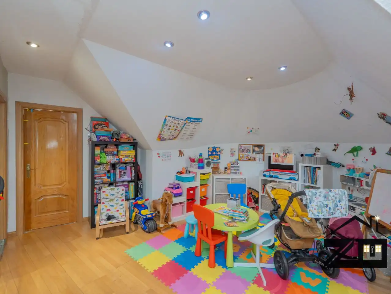 Piso en venta en Calle Camino Real, 47, Molino de la Hoz Piso en venta en Las Rozas de Madrid con Aire acondicionado, Calefacción y Jardín privado