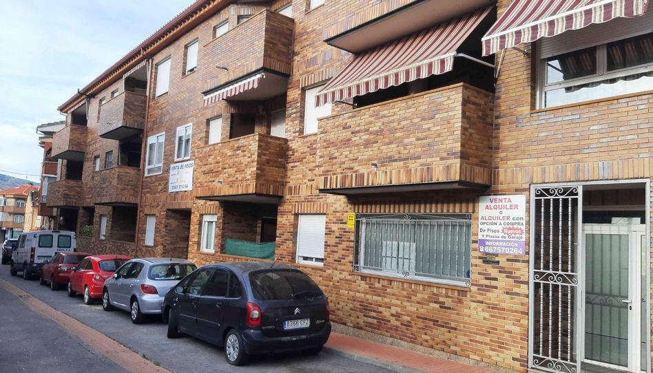 Piso de alquiler en Calle Doctor Arcadio González, 5, El Tiemblo , Ávila - imagen 1 Foto 1 de Piso de alquiler en Calle Doctor Arcadio González, 5, El Tiemblo , Ávila