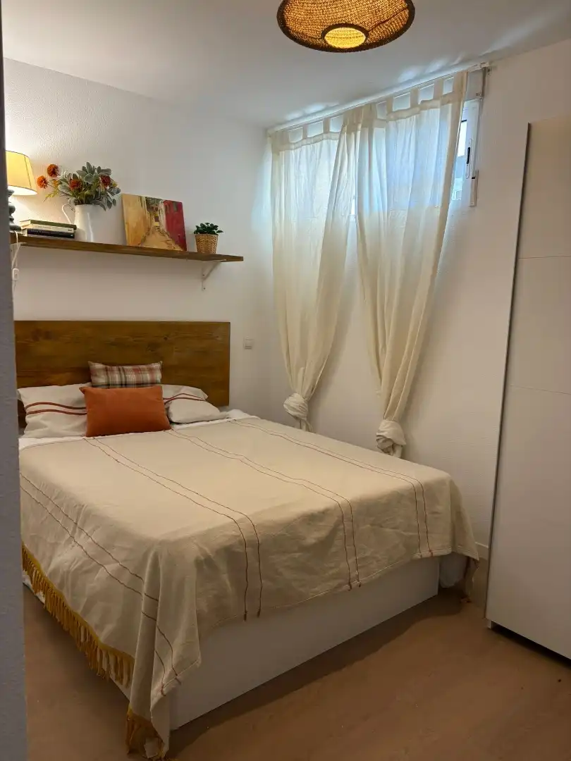 Dormitori de Apartament de lloguer en Madrid