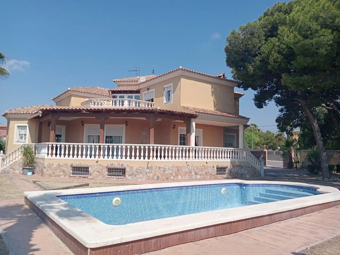 Casa o chalet de alquiler en Carrer l'Hematites, 18, Valle del Sol