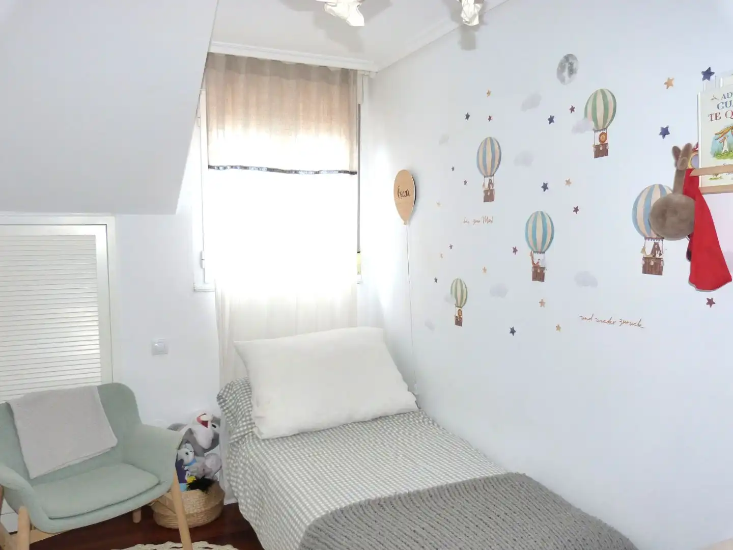 Schlafzimmer von Wohnung zum Verkauf in Piélagos mit Heizung, Privatgarten und Parkett