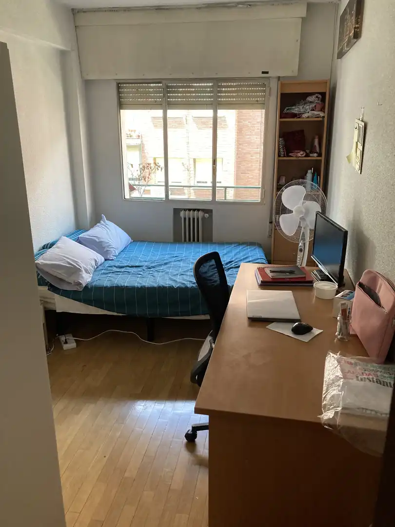 Habitació a Calle de Sánchez Barcáiztegui, 38, Pacífico